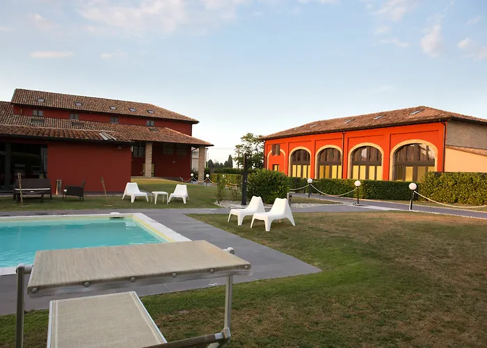 Corte Di Frara Apart Otel Parma