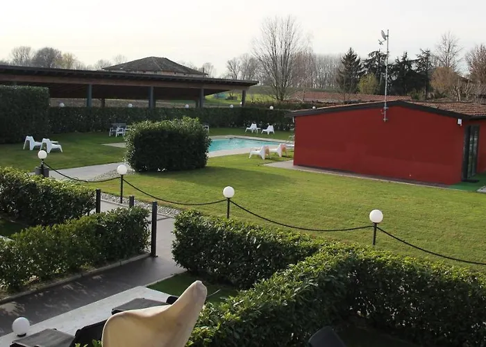 Corte Di Frara Apart Otel Parma