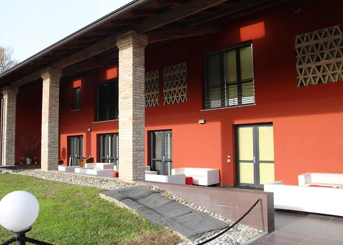 Corte Di Frara Apart Otel 4*