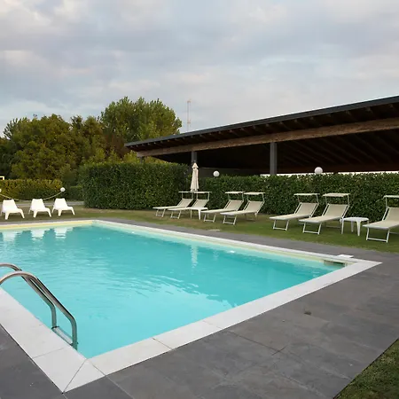 Aparthotel Corte Di Frara 3*