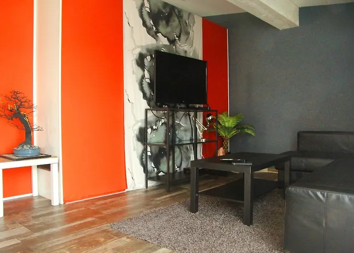 Corte Di Frara מלון דירות 4*