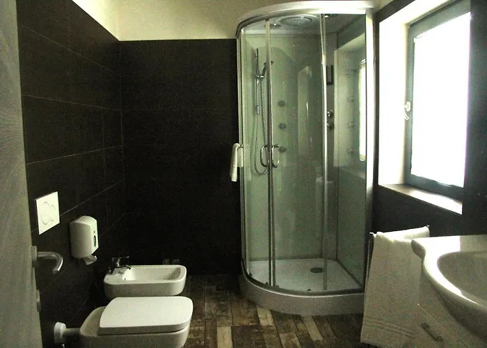 Corte Di Frara Aparthotel Parma